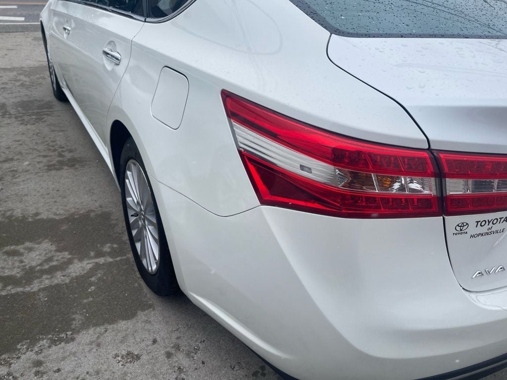 2014 Toyota Avalon Hybrid 4dr Sedan XLE Touring - 22999241 - 16
