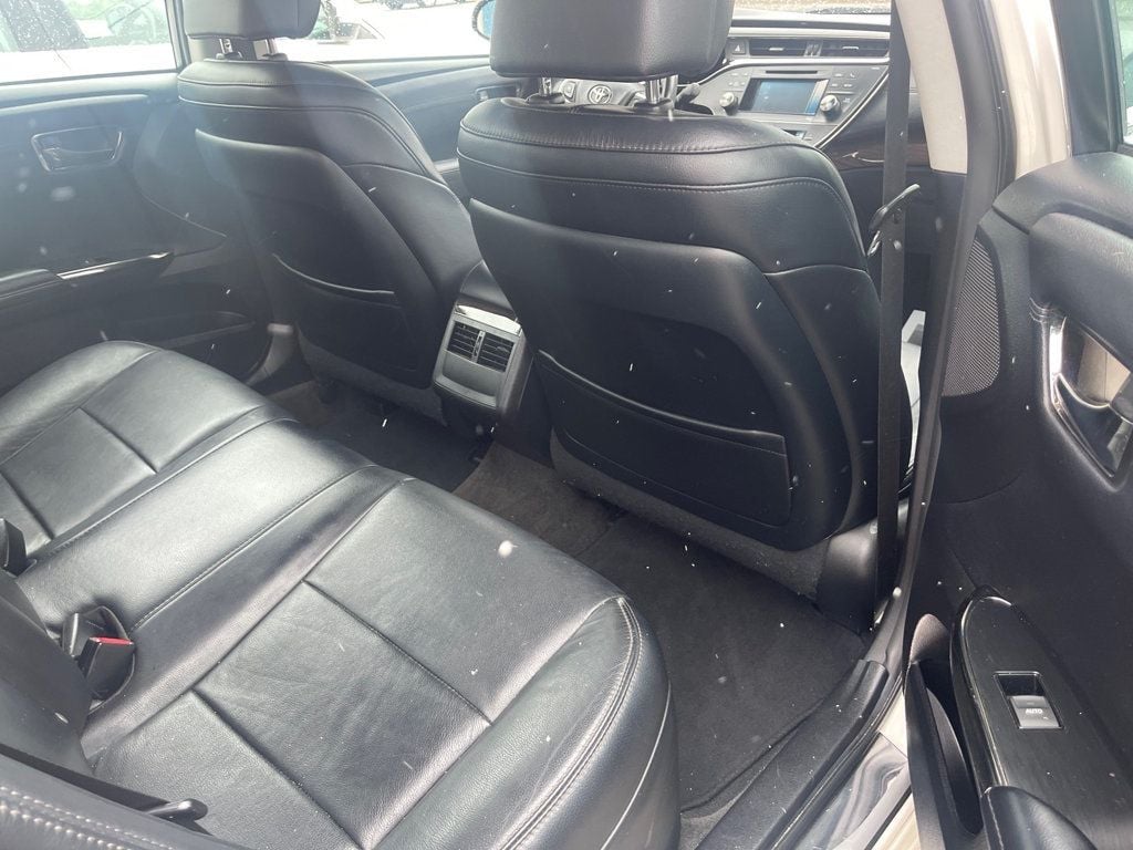 2014 Toyota Avalon Hybrid 4dr Sedan XLE Touring - 22999241 - 17