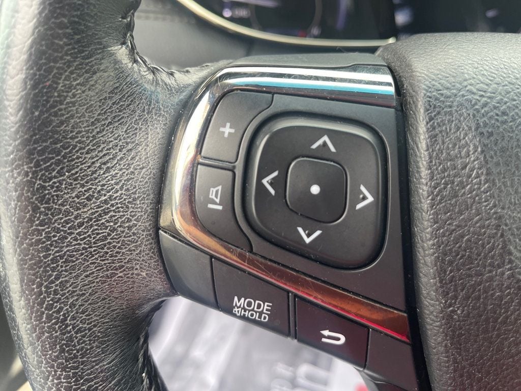 2014 Toyota Avalon Hybrid 4dr Sedan XLE Touring - 22999241 - 6