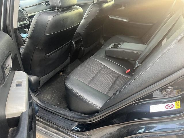 2014 Toyota Camry  - 22980692 - 3