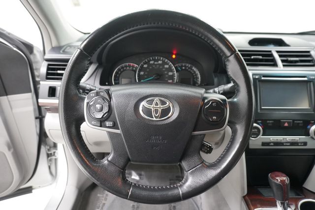 2014 Toyota Camry  - 22972006 - 14