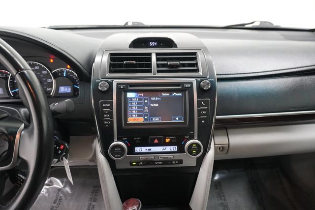 2014 Toyota Camry  - 22972006 - 17