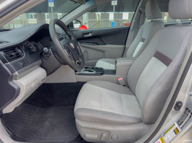 2014 Toyota Camry 2014.5 4dr Sedan I4 Automatic LE - 21964335 - 11