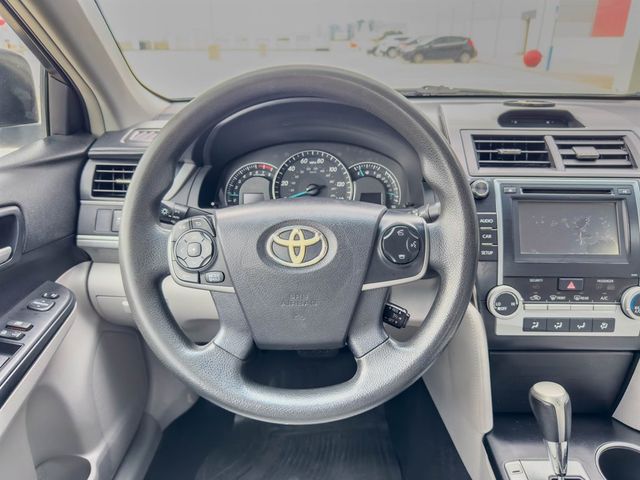 2014 Toyota Camry 2014.5 4dr Sedan I4 Automatic LE - 21964335 - 18
