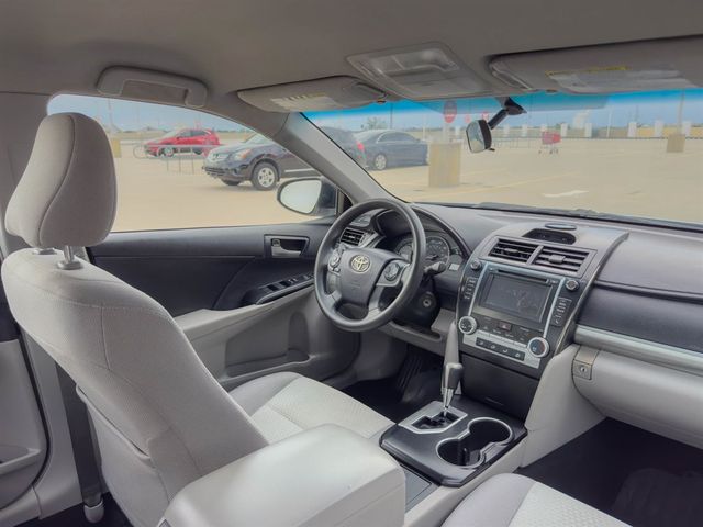 2014 Toyota Camry 2014.5 4dr Sedan I4 Automatic LE - 21964335 - 19