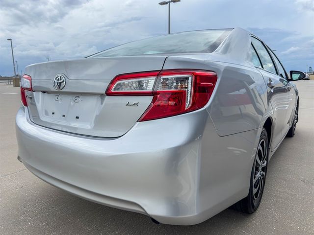 2014 Toyota Camry 2014.5 4dr Sedan I4 Automatic LE - 21964335 - 23