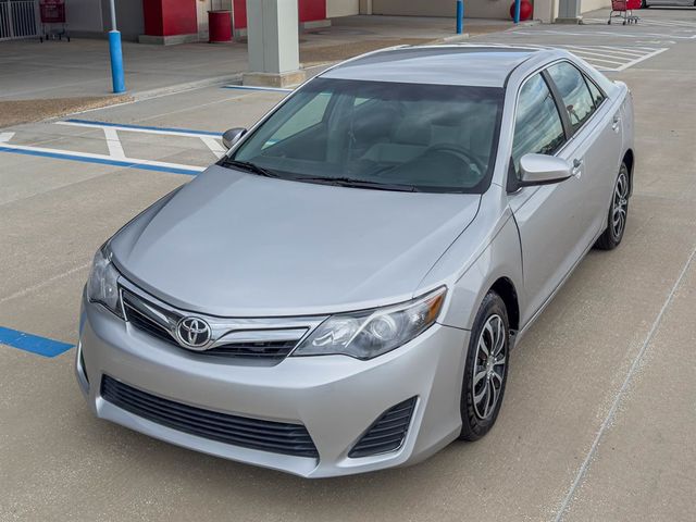 2014 Toyota Camry 2014.5 4dr Sedan I4 Automatic LE - 21964335 - 25