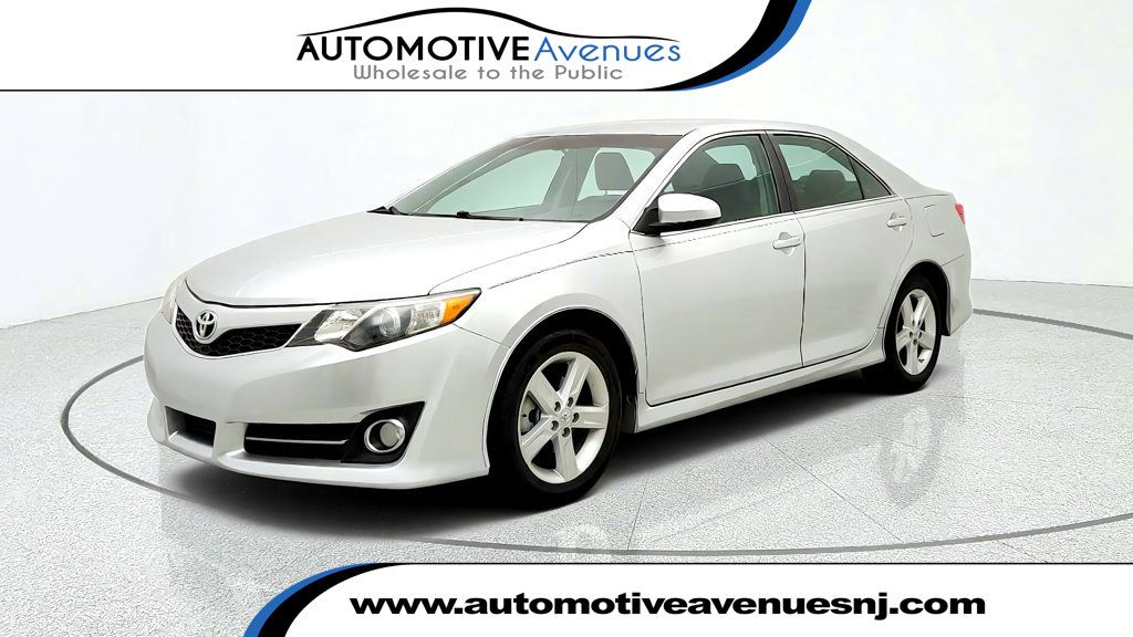 2014 Toyota Camry 2014.5 4dr Sedan I4 Automatic SE - 23089876 | Video 1