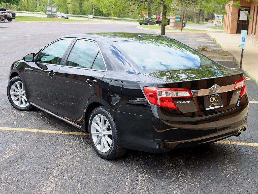 2014 Toyota Camry 2014.5 4dr Sedan I4 Automatic XLE - 23023524 - 9