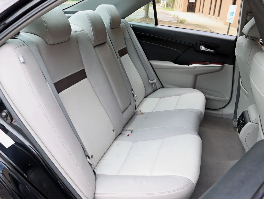 2014 Toyota Camry 2014.5 4dr Sedan I4 Automatic XLE - 23023524 - 24