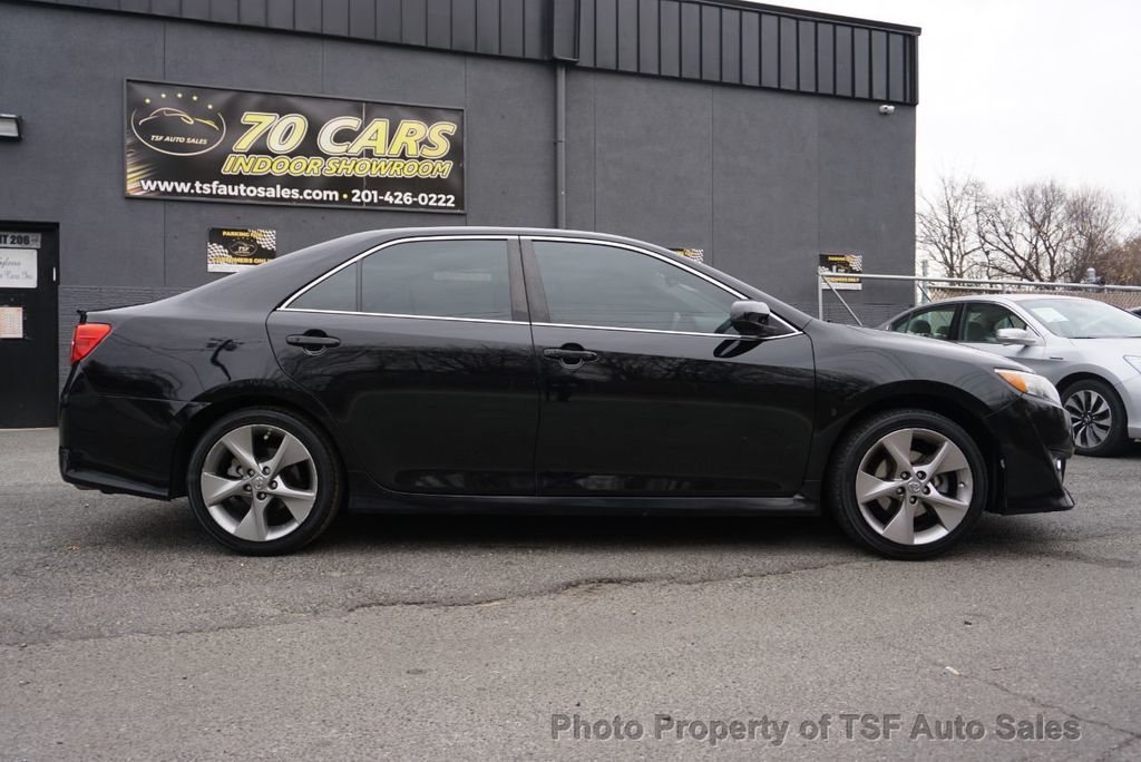 2014 Toyota Camry 2014.5 4dr Sedan V6 Automatic SE NAVI REAR CAM SUNROOF HOT SEATS - 22208744 - 7