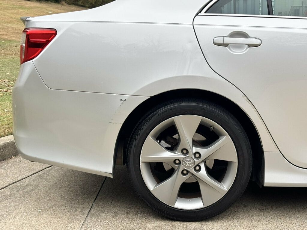 2014 Toyota Camry 2014 Toyota Camry SE - 23085429 - 38