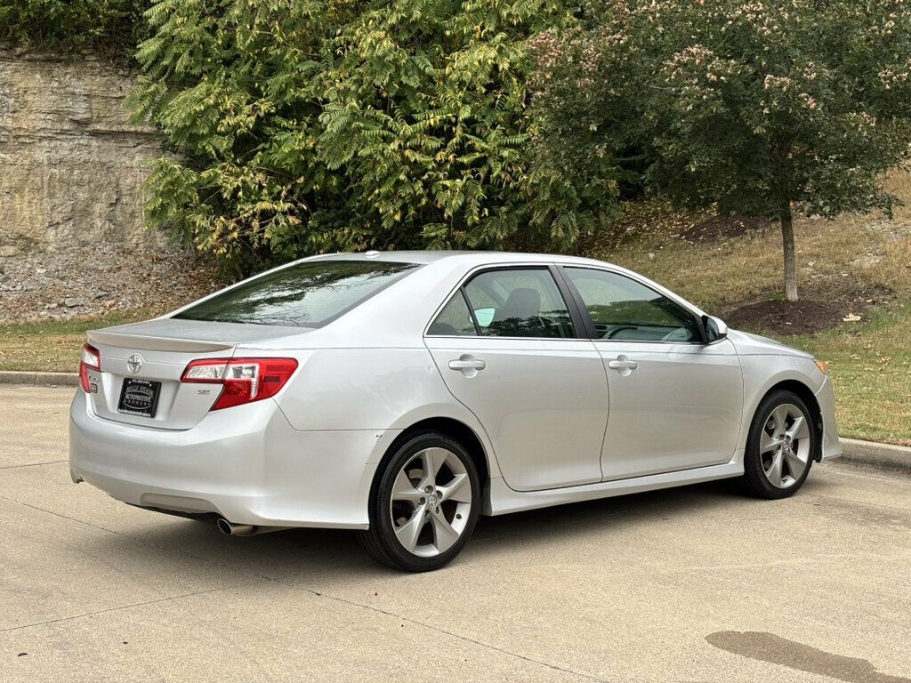 2014 Toyota Camry 2014 Toyota Camry SE - 23085429 - 3