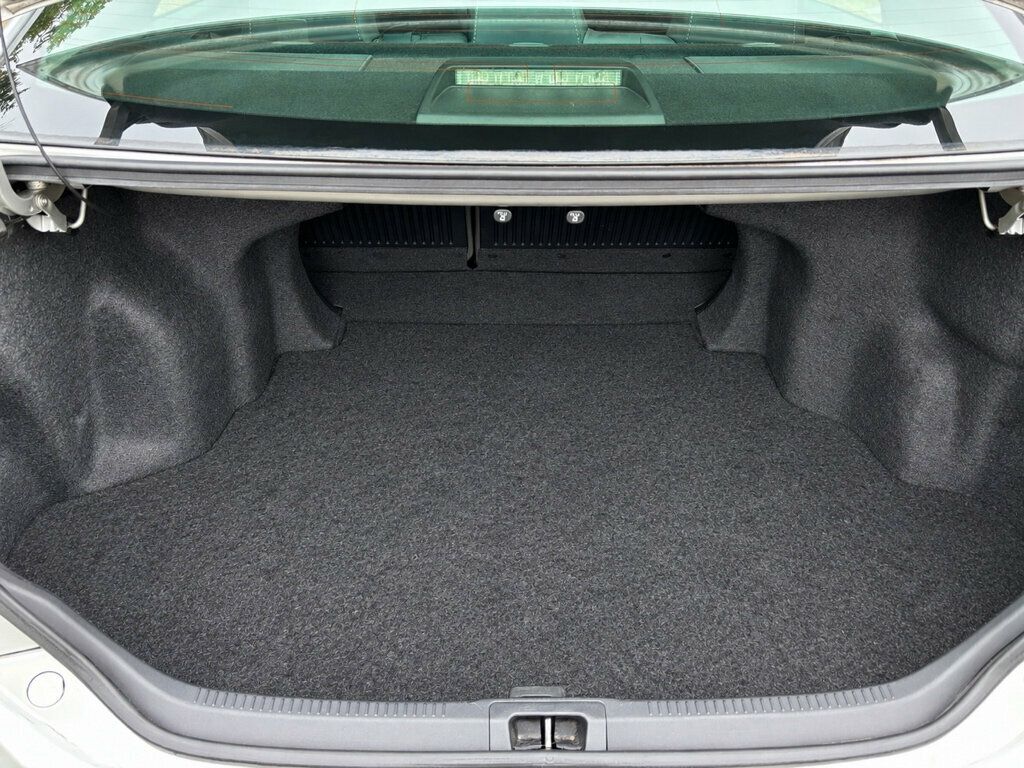 2014 Toyota Camry 2014 Toyota Camry SE - 23085429 - 42