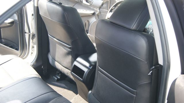 2014 Toyota Camry 3 MONTH WARRANTY , JUST SERVICED , VERY CLEAN INSIDE AND OUT  - 23063502 - 32