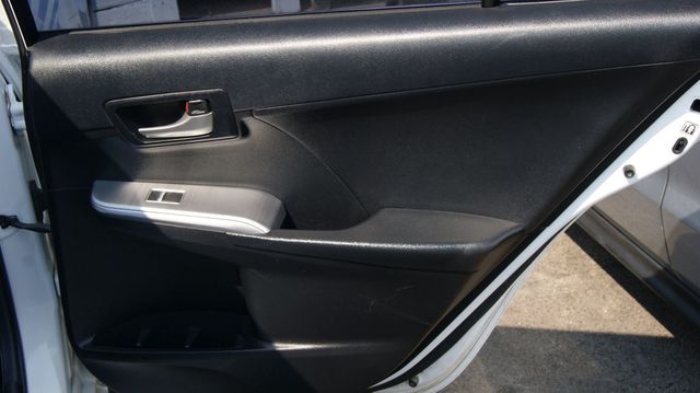 2014 Toyota Camry 3 MONTH WARRANTY , JUST SERVICED , VERY CLEAN INSIDE AND OUT  - 23063502 - 40