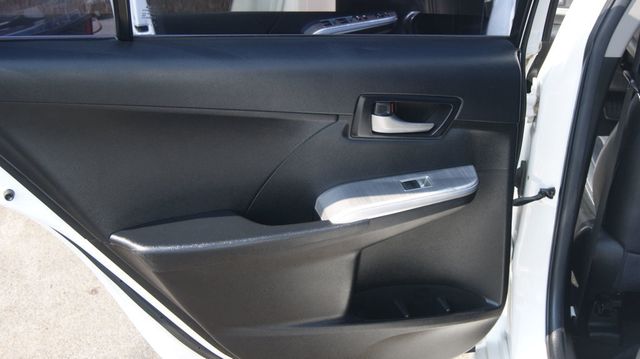 2014 Toyota Camry 3 MONTH WARRANTY , JUST SERVICED , VERY CLEAN INSIDE AND OUT  - 23063502 - 42