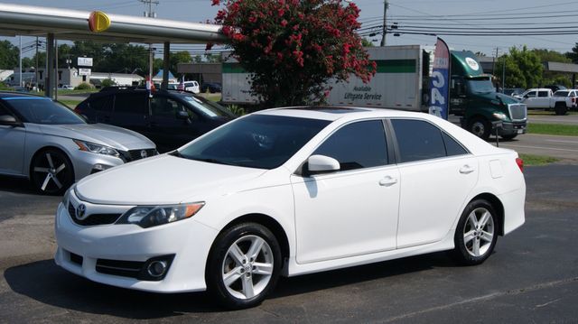 2014 Toyota Camry 3 MONTH WARRANTY , JUST SERVICED , VERY CLEAN INSIDE AND OUT  - 23063502 - 7