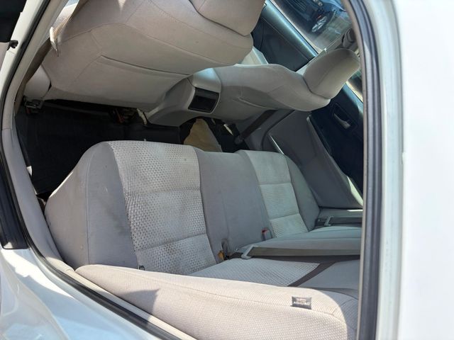 2014 Toyota Camry 4dr Sedan I4 Automatic LE - 23041846 - 8