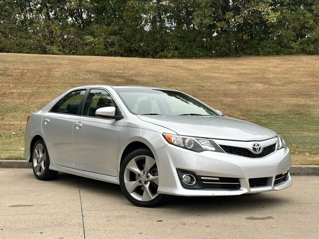 2014 Toyota Camry 4dr Sedan I4 Automatic SE Sport - 23085429 - 1