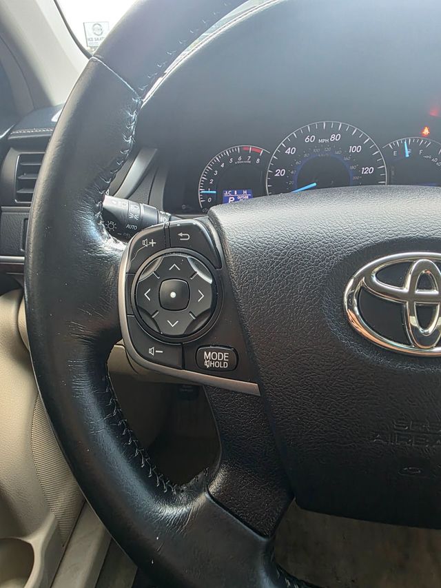 2014 Toyota Camry 4dr Sedan V6 Automatic XLE - 23079885 - 20