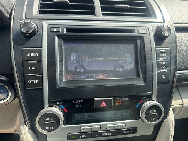 2014 Toyota CAMRY Hybrid - 22991548 - 14