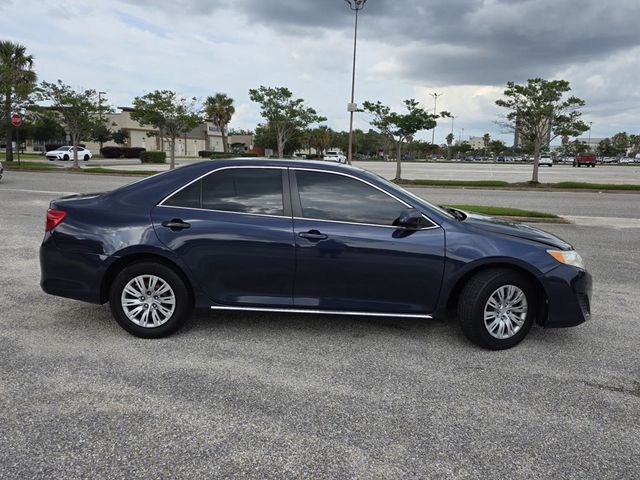 2014 Toyota Camry L - 23018943 - 28