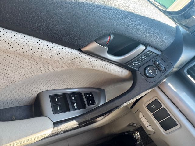 2014 Toyota Camry L - 23072257 - 16