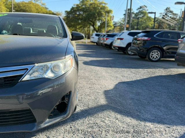 2014 Toyota Camry LE - 22995075 - 9