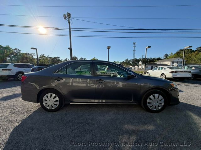 2014 Toyota Camry LE - 22995075 - 5
