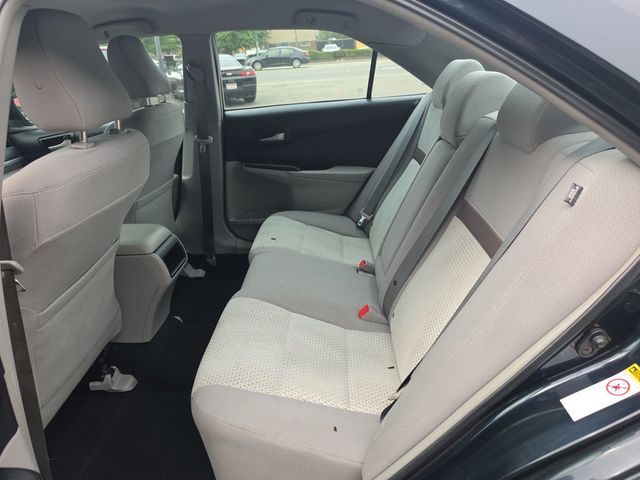 2014 Toyota Camry LE - 23067361 - 9