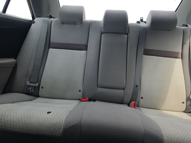 2014 Toyota Camry LE - 23067361 - 12