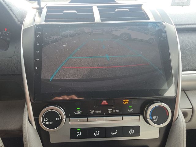 2014 Toyota Camry LE - 23067361 - 26