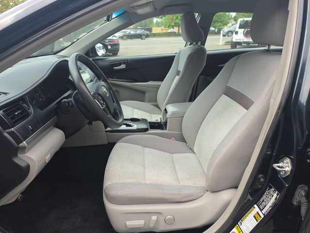 2014 Toyota Camry LE - 23067361 - 8