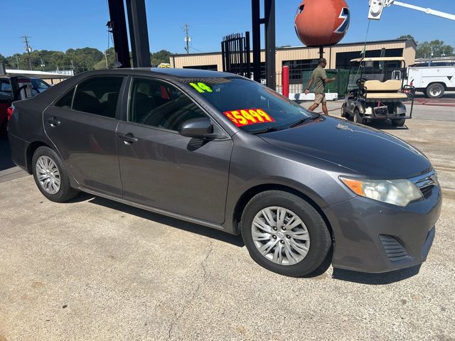 2014 Toyota Camry LE - 23093149 - 2