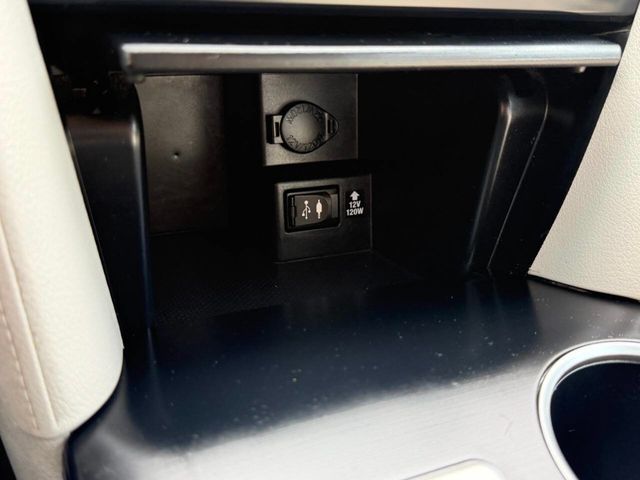 2014 Toyota Camry LE 4dr Sedan - 22997925 - 46