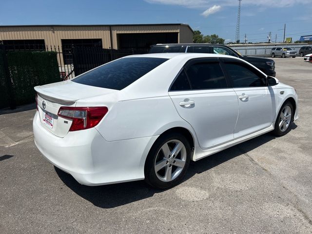 2014 Toyota Camry SE - 23068699 - 3
