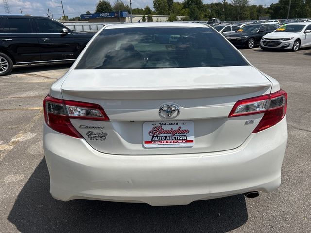 2014 Toyota Camry SE - 23075352 - 4