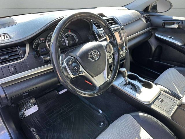 2014 Toyota Camry SE 4dr Sedan - 22938446 - 14