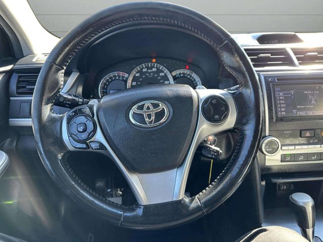 2014 Toyota Camry SE 4dr Sedan - 22938446 - 23