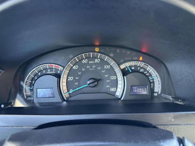 2014 Toyota Camry SE 4dr Sedan - 22938446 - 28