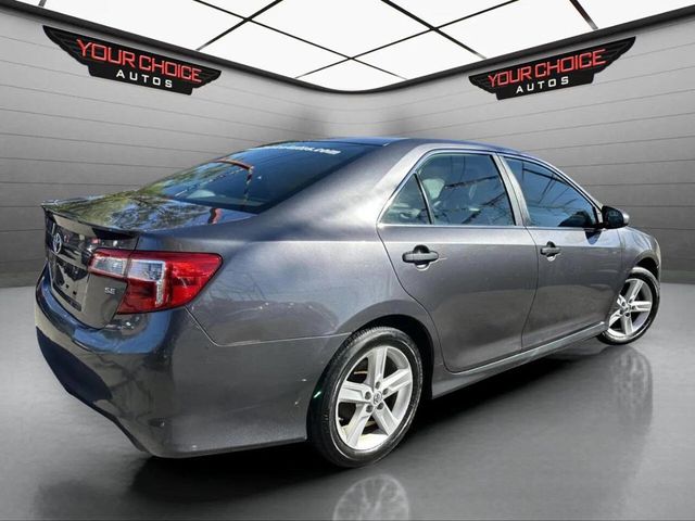 2014 Toyota Camry SE 4dr Sedan - 22938446 - 4
