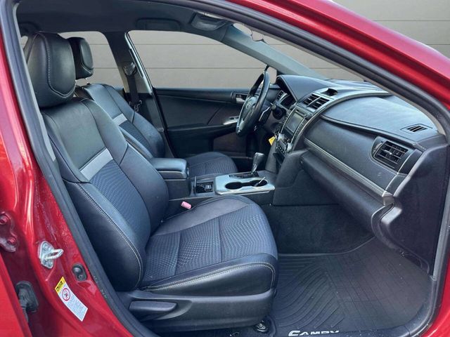 2014 Toyota Camry SE 4dr Sedan - 22941950 - 21