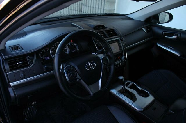 2014 Toyota Camry SE SEDAN  - 22996178 - 24