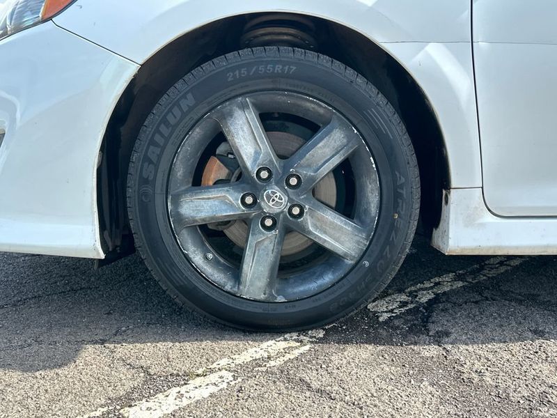 2014 Toyota Camry SE Sport - 22967789 - 10