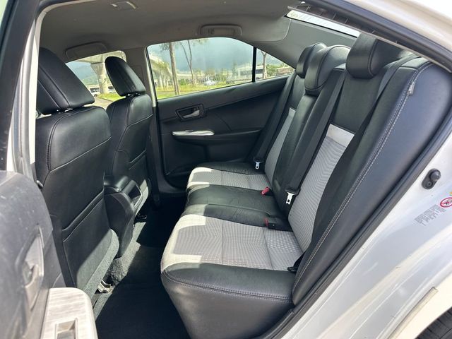 2014 Toyota Camry SE Sport - 22967789 - 13