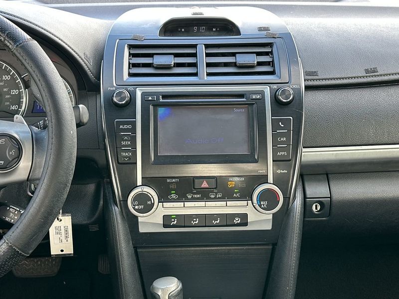 2014 Toyota Camry SE Sport - 22967789 - 15