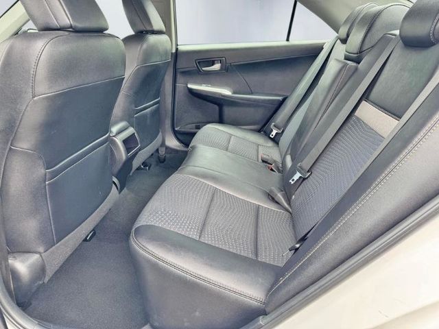2014 Toyota Camry SE Sport - 23050394 - 13