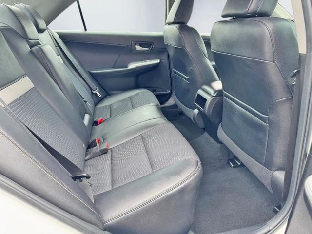 2014 Toyota Camry SE Sport - 23050394 - 14