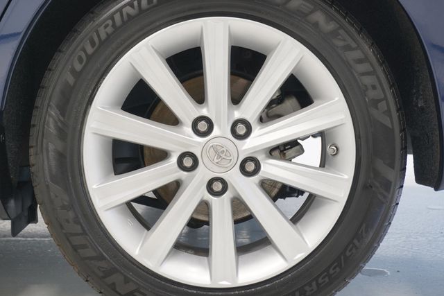 2014 Toyota Camry Hybrid  - 22977936 - 25